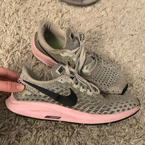Nike zoom Pegasus size 8.5 running shoe